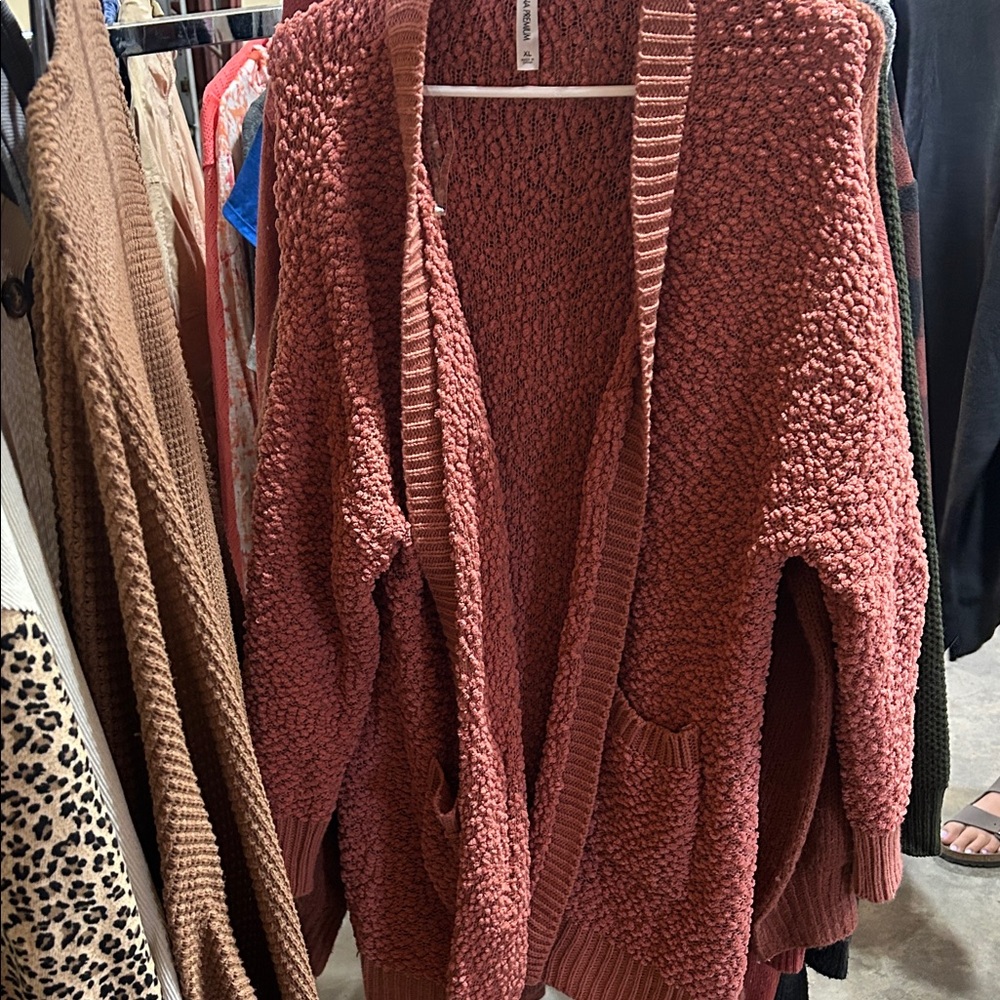 Zenana Outfitters Popcorn Knit Open-Front Cardigan - Rose